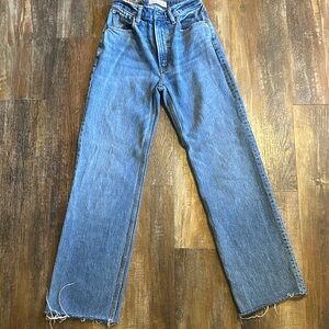 Abercrombie & Fitch Vintage Wash Straight Leg Jeans